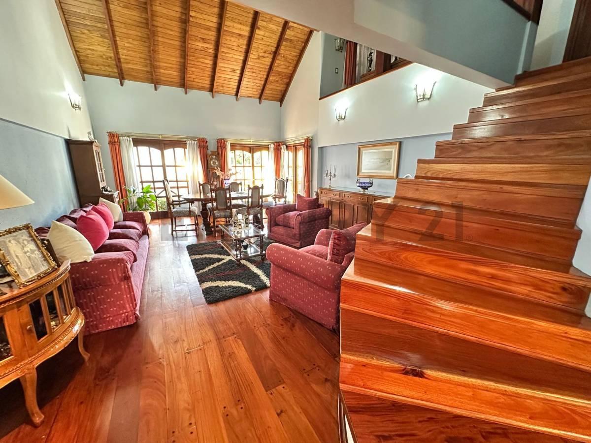 Foto de Casa 5 ambientes de categoría - acepta permuta! VILLA DEVOTO, imagen 3