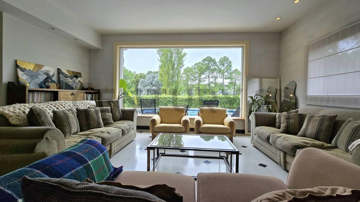 Foto de VENTA CASA 5 AMBIENTES COUNTRY MI REFUGIO CANNING EZEIZA, imagen 2