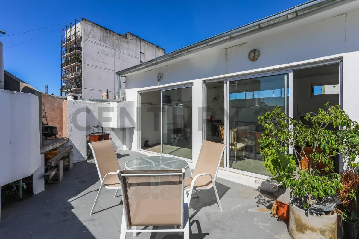 Foto de Venta PH 4 ambientes con terraza en Balvanera, imagen 3