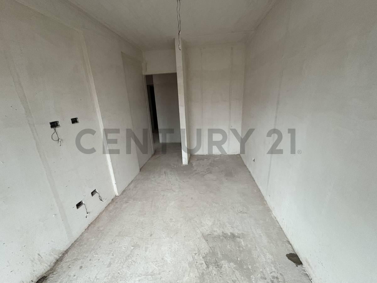 Foto de VENTA DEPARTAMENTO 2 AMBIENTES CON BALCÓN, TOILETTE Y PISCINA, imagen 5