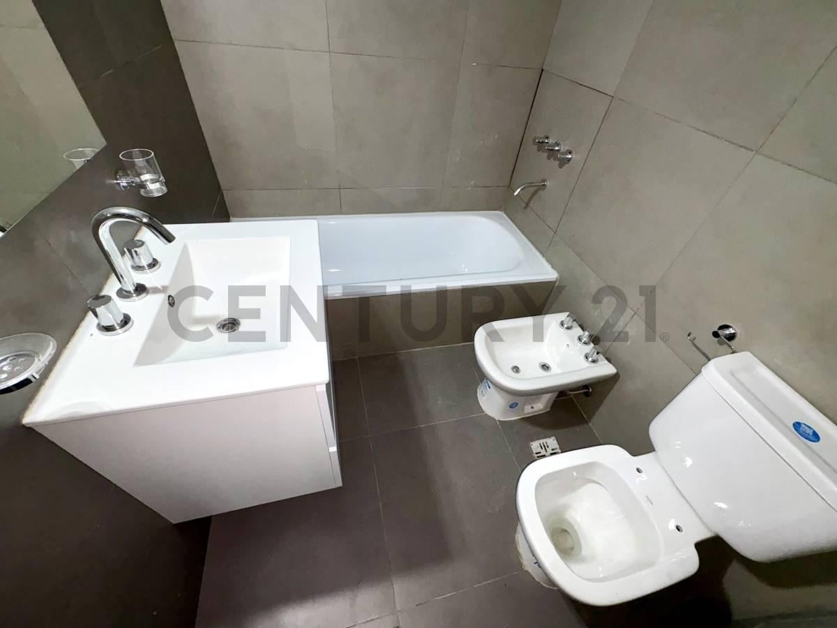 Foto de VENTA DEPARTAMENTO 2 AMBIENTES A ESTRENAR CON PATIO ALMAGRO AMENITIES, imagen 5