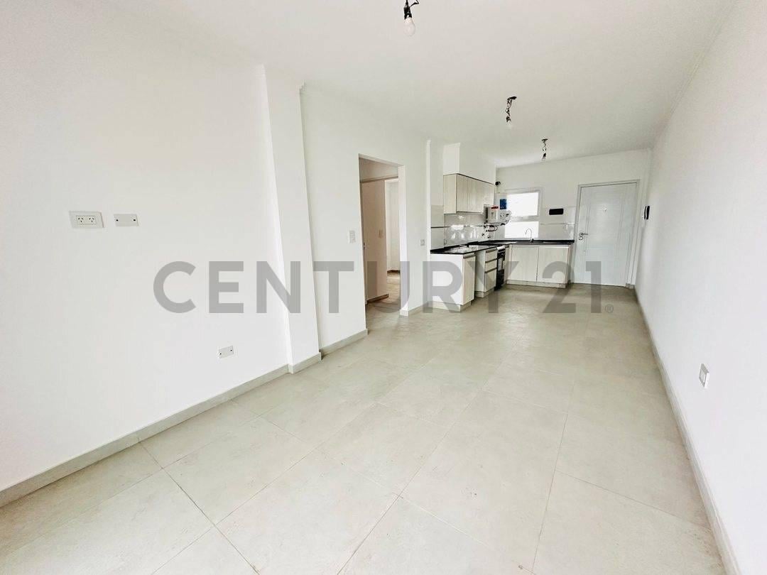 Foto de VENTA DEPTO 2 AMBIENTES A ESTRENAR - CASEROS, imagen 2