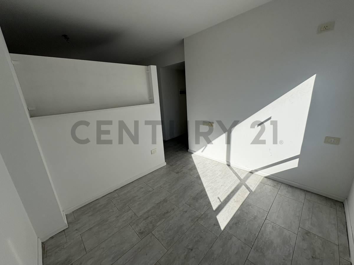 Foto de VENTA MONOAMBIENTE DIVIDIDO A ESTRENAR SAN CRISTOBAL BALCON TERRAZA, imagen 4