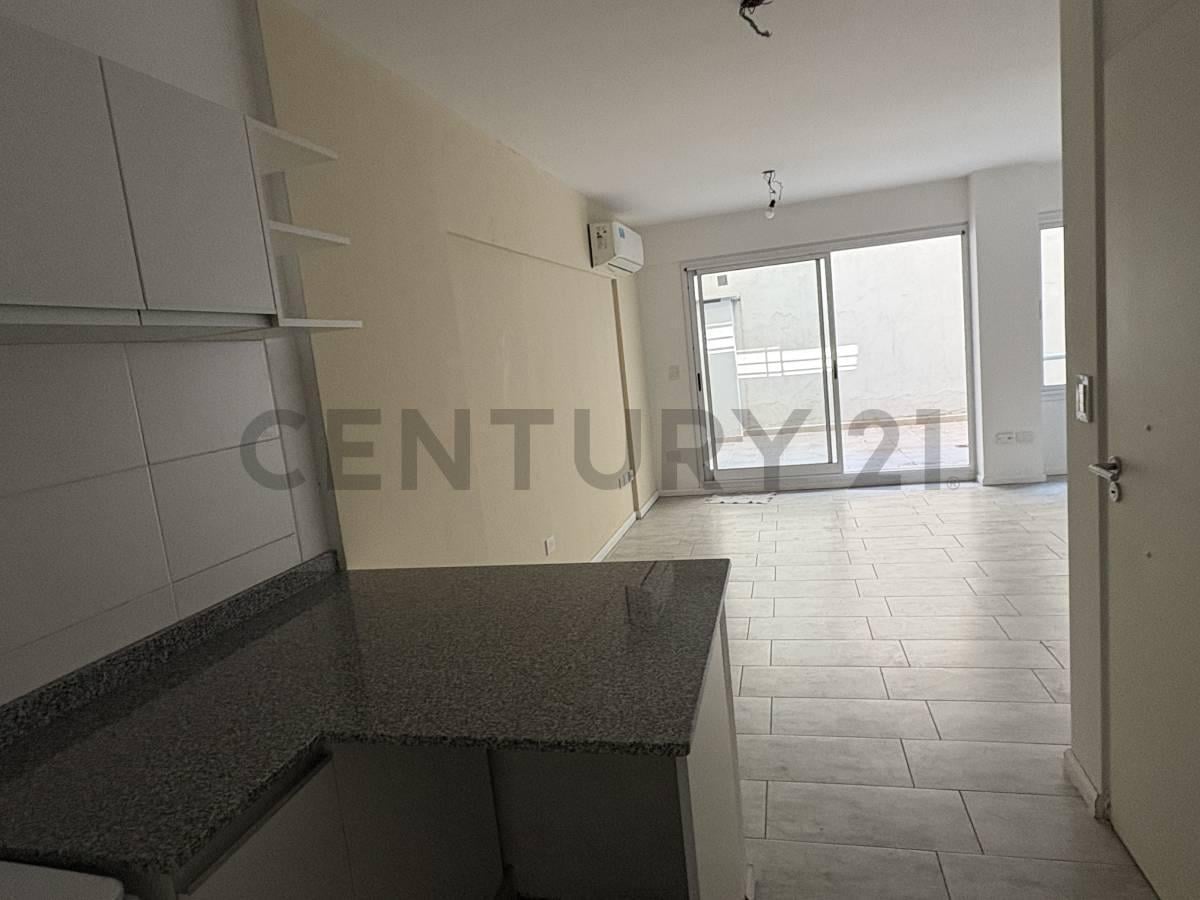 Foto de VENTA MONOAMBIENTE DIVISIBLE A ESTRENAR SAN CRISTOBAL PATIO APTO, imagen 4