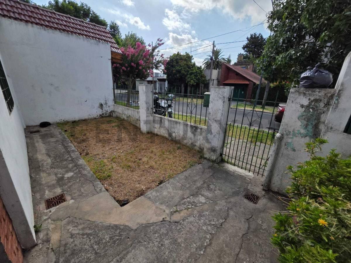 Foto de Venta PH 2 ambientes en Villa Tesei – Permuta, imagen 4