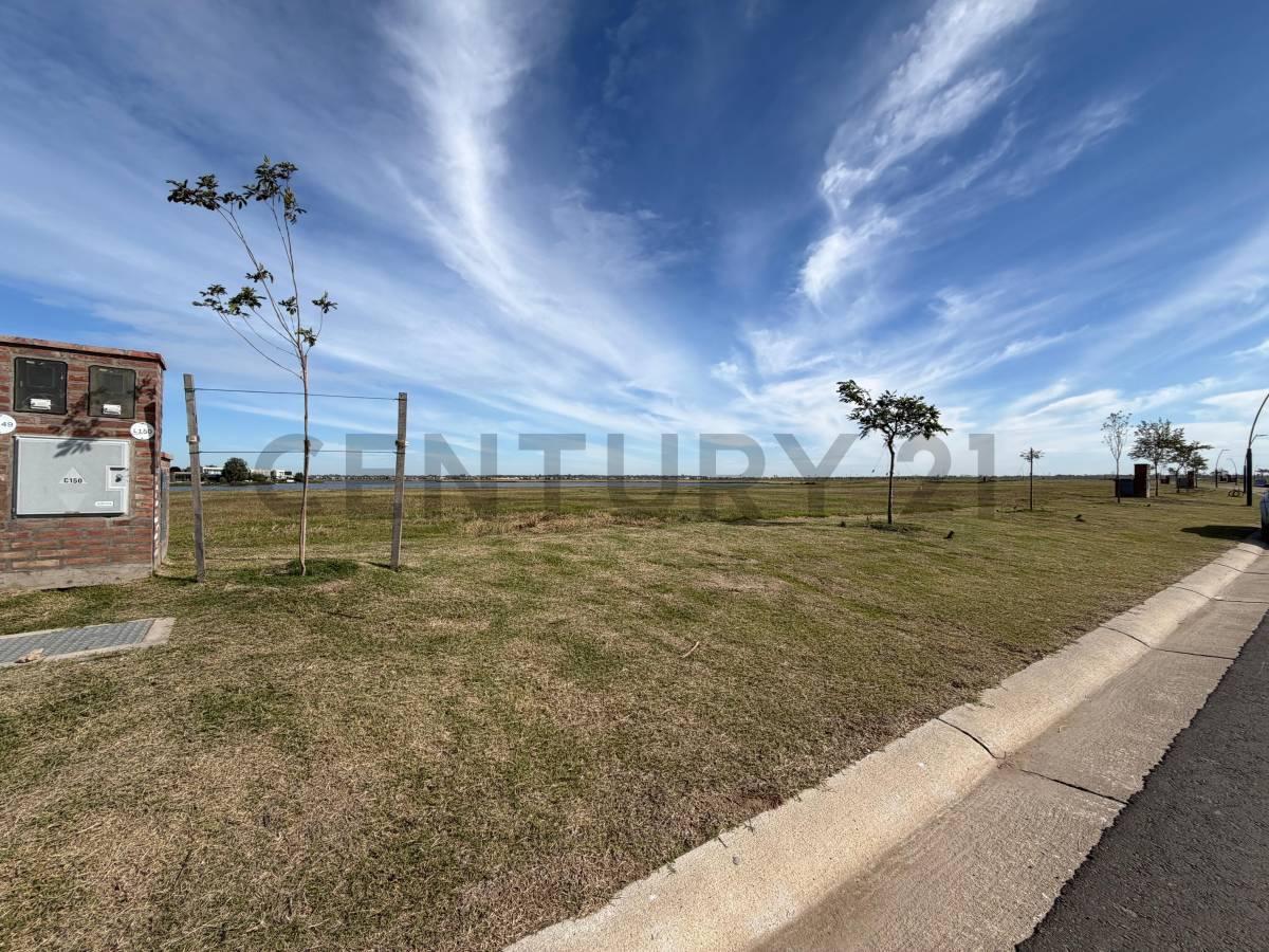 Foto de LOTE A LA LAGUNA EN VENTA – ORILLAS – ACEPTA PERMUTA -PUERTOS DEL LAGO, imagen 3