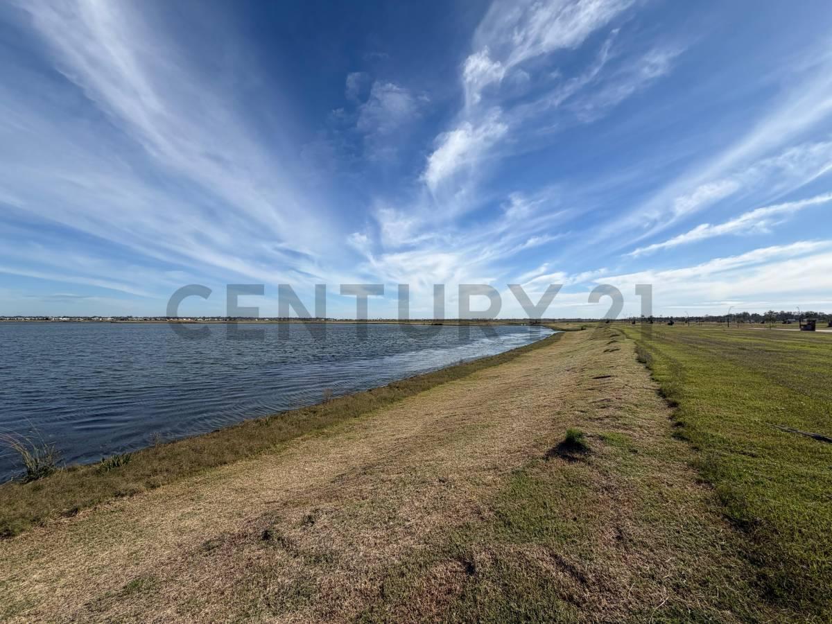 Foto de LOTE A LA LAGUNA EN VENTA – ORILLAS – ACEPTA PERMUTA -PUERTOS DEL LAGO, imagen 4
