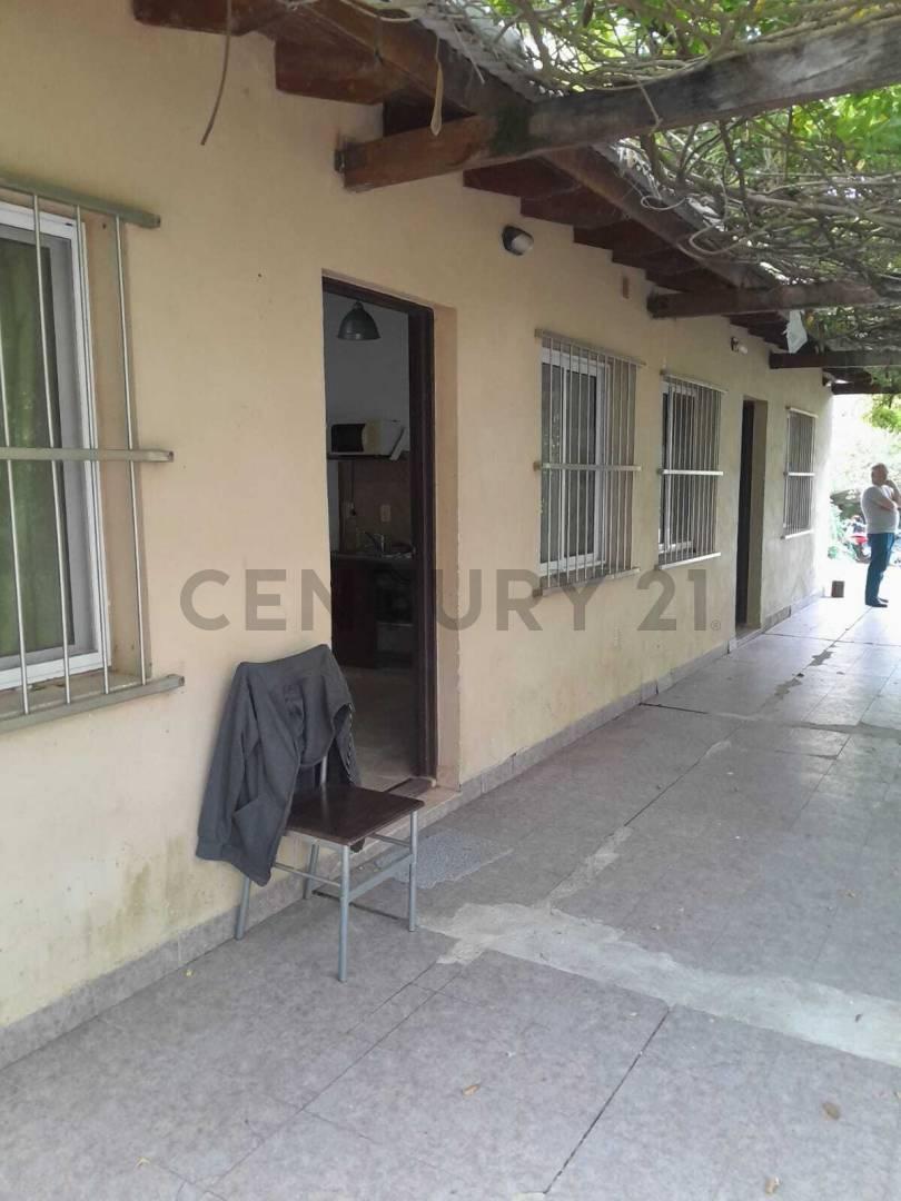 Foto de VENTA AMPLIO TERRENO CON DOS CABAÑAS - ZONA NORTE CONCEPCION DEL URUGUY, imagen 2