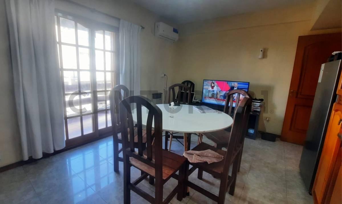 Foto de CASA VENTA RAMOS MEJIA 5 AMBIENTES APTO CREDITO GARAGE PILETA PARQUE, imagen 4