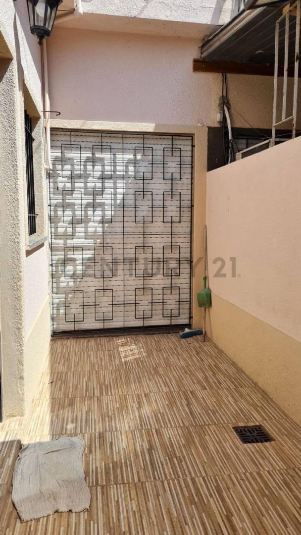 Foto de VENTA CON RENTA PH 2 AMBIENTES CON PATIO Y TERRAZA, Moron, imagen 3