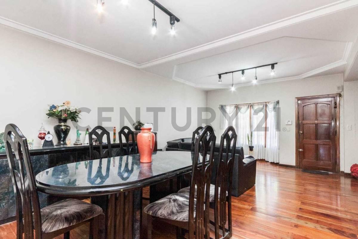 Foto de Venta de Casa 5 Ambientes + PH Interno 2 Ambientes en Lanús, imagen 4