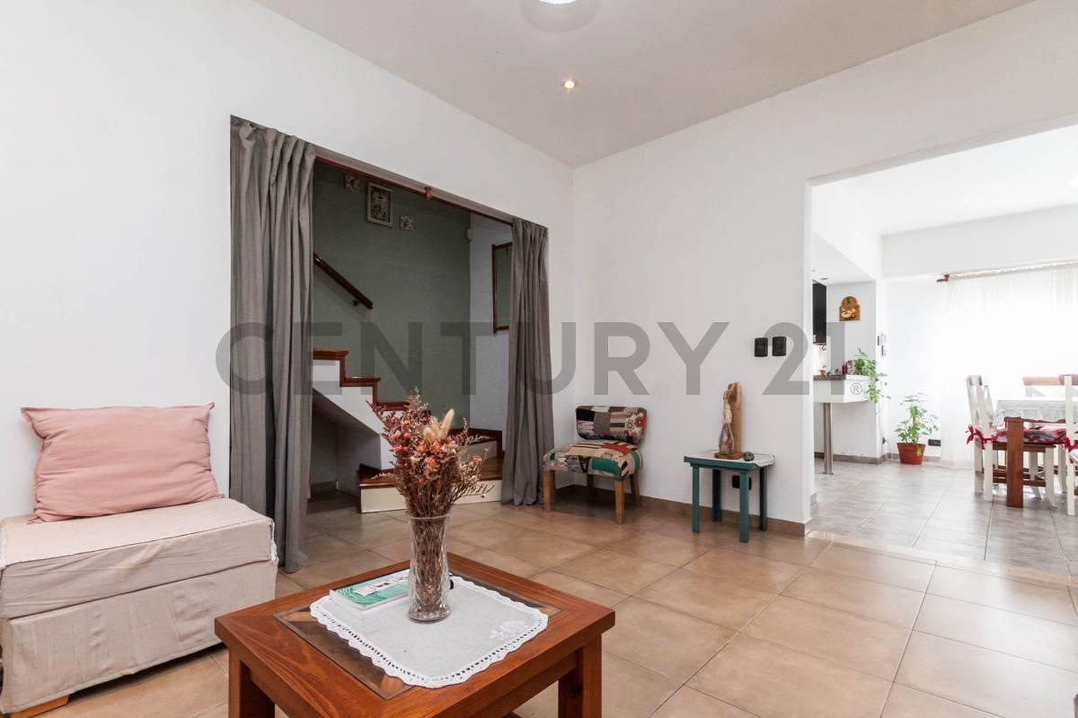 Foto de Venta de Casa 5 Ambientes en Valentín Alsina, Apto crédito!, imagen 5