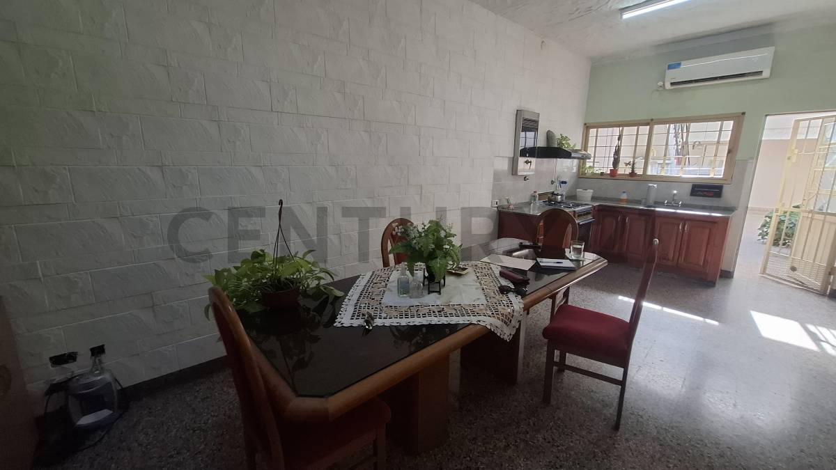 Foto de Venta de casa 4 Ambientes, Remedios de Escalada, Lanús., imagen 4