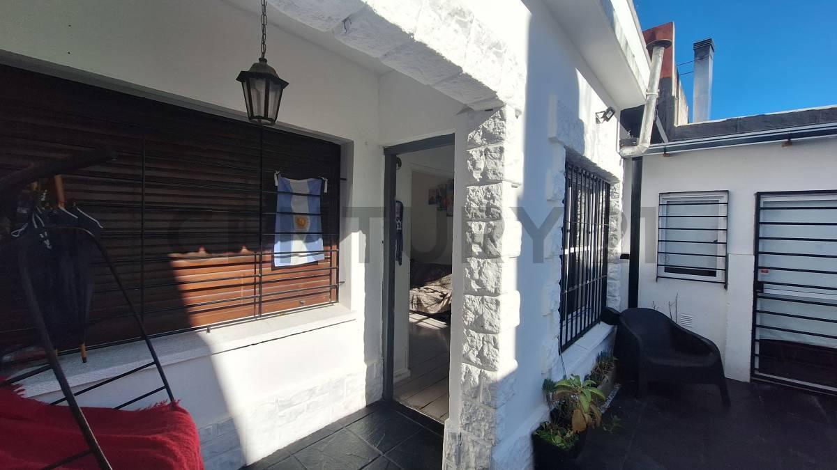 Foto de Venta de Casa 4 ambientes (tipo PH) con Patio y Terraza, Apto Crédito, imagen 5