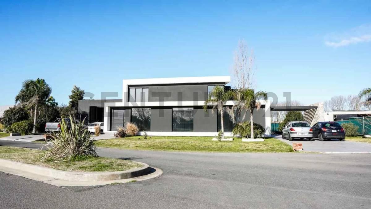 Foto de VENTA/FINANCIA CASA 5 AMBIENTES BARRIO PRIVADO HARAS SAN PABLO- GENERAL, imagen 3