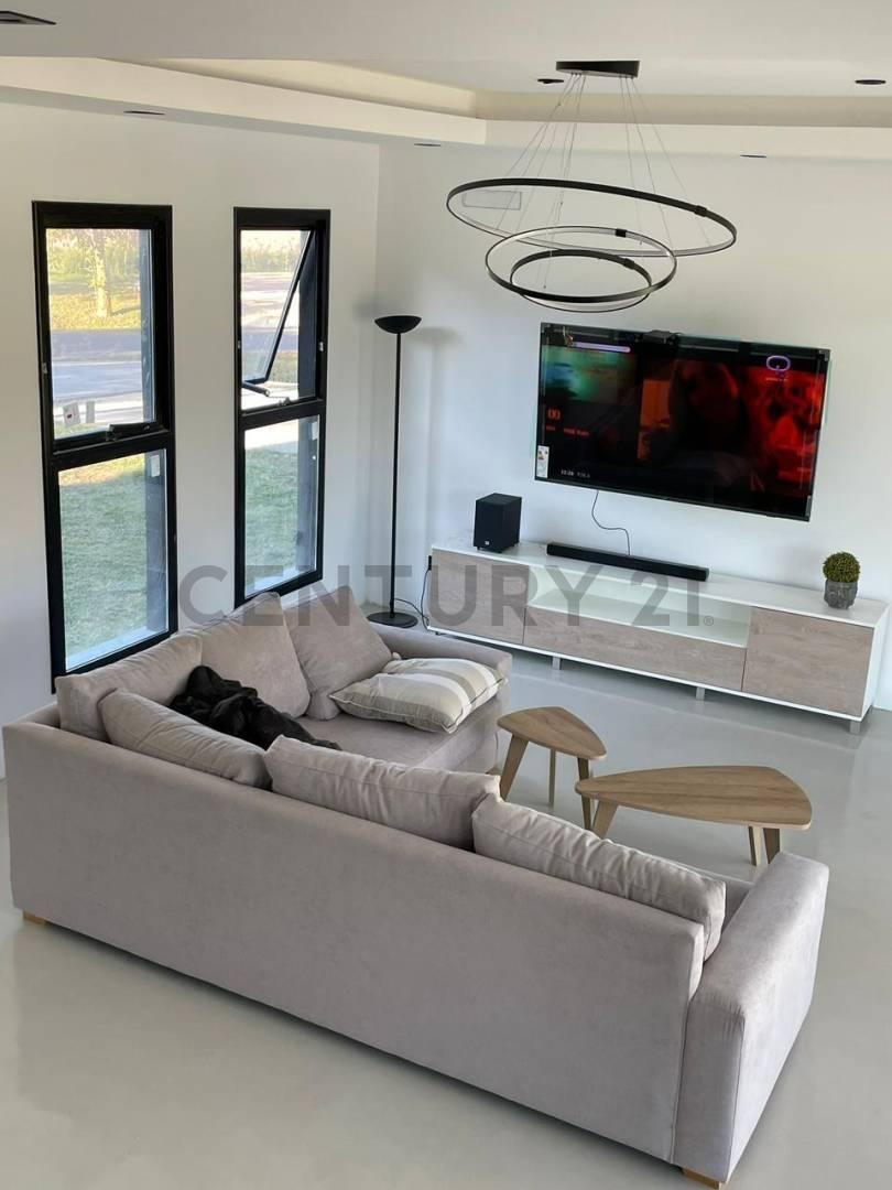 Foto de VENTA/PERMUTA CASA 5 AMBIENTES EN BARRIO CERRADO "HARAS SAN PABLO", imagen 3