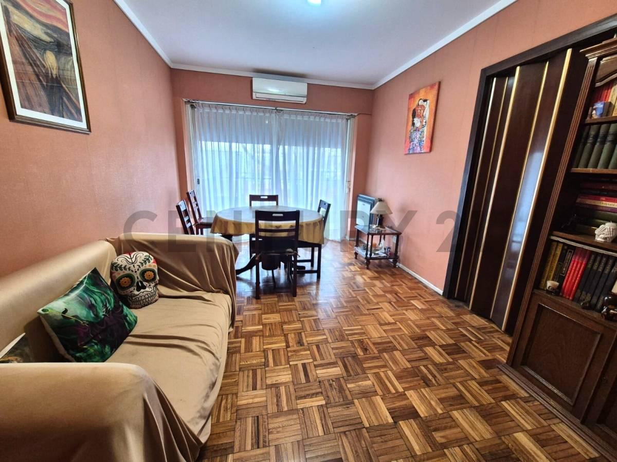 Foto de VENTA 3 AMBIENTES CON BALCON AL FRENTE - EXCELENTE UBICACION - SAAVEDRA, imagen 4