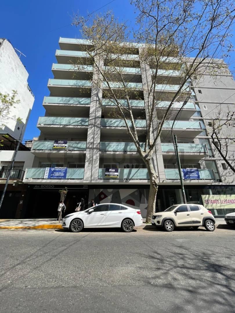 Foto de VENTA COCHERA FIJA CUBIERTA EN EDIFICIO - ALMAGRO CABA, imagen 4
