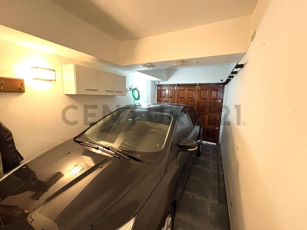 Foto de VENTA CASA 6 AMBIENTES GARAGE TOILLETE PARQUE PISCINA PARRILLA PATIO EN, imagen 5