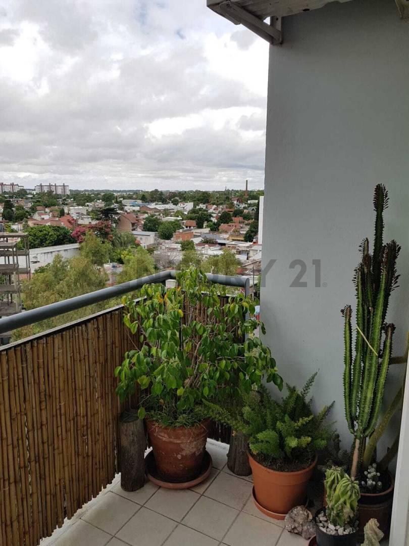 Foto de VENTA DEPARTAMENTO 3 AMBIENTES CON COCHERA EN BAHIA BLANCA 622-WILDE, imagen 3