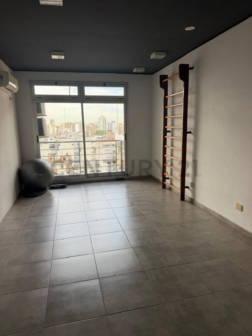 Foto de VENTA MONOAMBIENTE ABASTO- APTO CRÉDITO -APTO PROFESIONAL, imagen 2