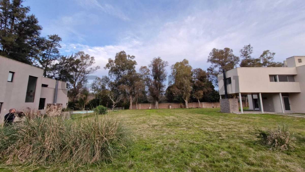 Foto de VENTA LOTE CLUB DE CAMPO LA ARBOLADA, imagen 1