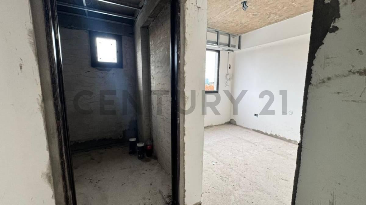 Foto de Venta Amplio 2 Ambientes con Balcón y Vista Abierta Panorámica, imagen 2