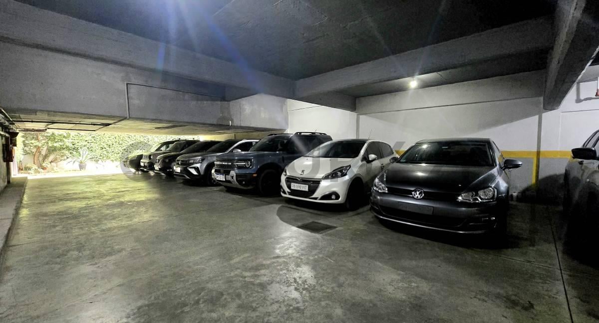 Foto de VENTA DEPTO 3 AMB/DORMITORIO PPAL EN SUITE-BALCON-COCHERA-AV. ALVAREZ, imagen 5