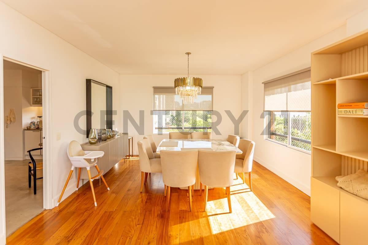 Foto de VENTA DEPARTAMENTO DÚPLEX 4 AMBIENTES - COCHERA - SEGURIDAD 24 HORAS, imagen 2