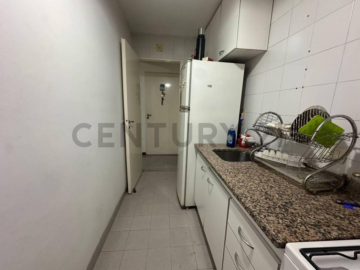 Foto de VENTA DEPARTAMENTO 3 AMBIENTES CON BALCÓN EN SAENZ PEÑA, imagen 4