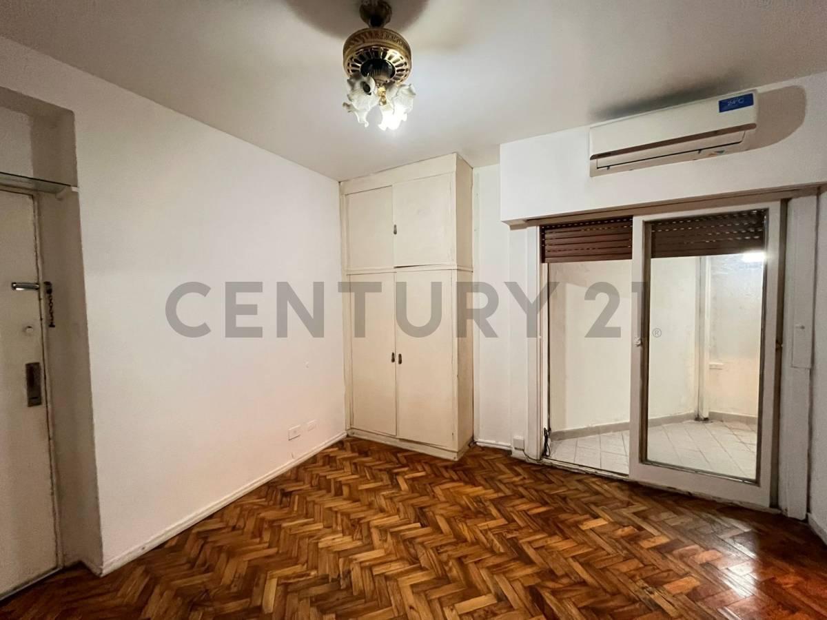 Foto de VENTA DEPARTAMENTO MONOAMBIENTE CON PATIO CUBIERTO EN PALERMO- CAÑITAS, imagen 4