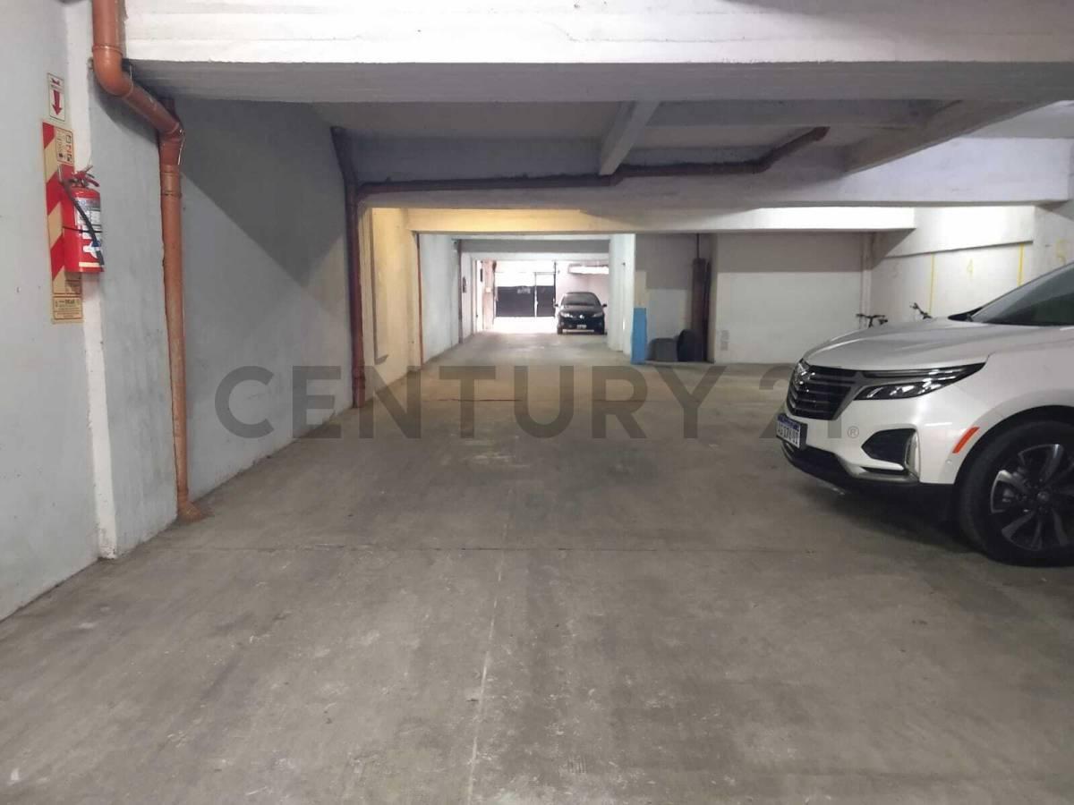 Foto de Venta de cochera en planta baja - Villa Devoto, imagen 2