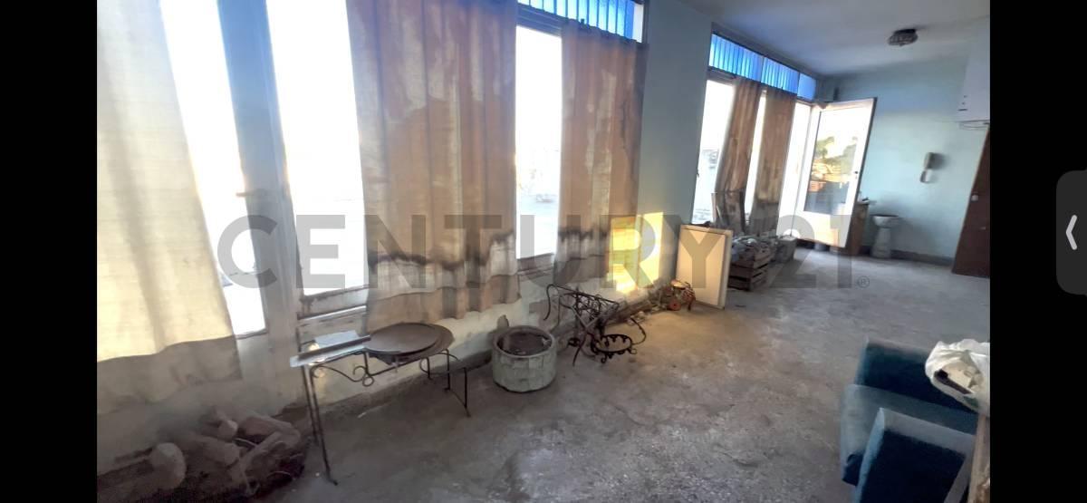 Foto de LOTE EN VENTA EN BLOCK CON LOCAL, 3 UNIDADES Y TERRAZA - ZONA C2, imagen 3