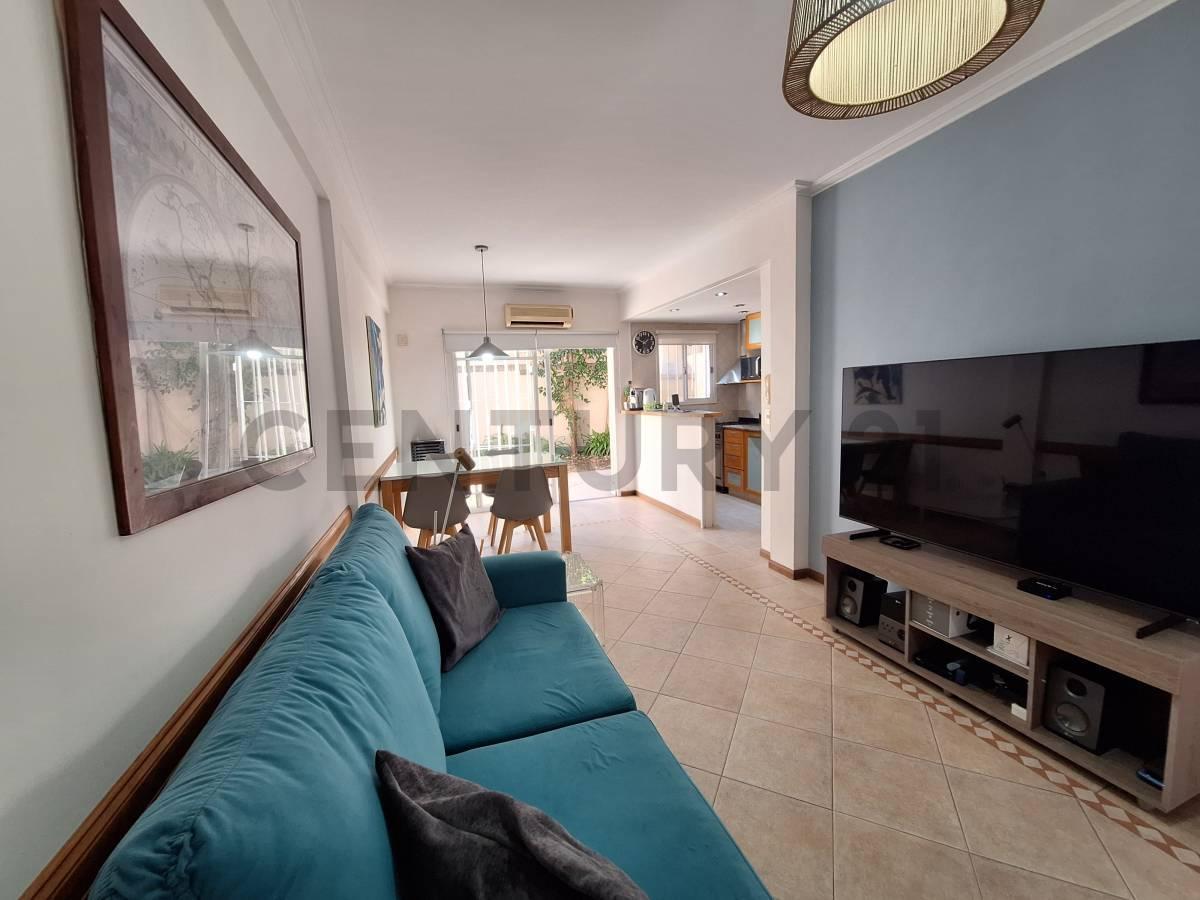 Foto de VENTA DÚPLEX 4 AMBIENTES EN BANFIELD, APTO CRÉDITO!, imagen 1