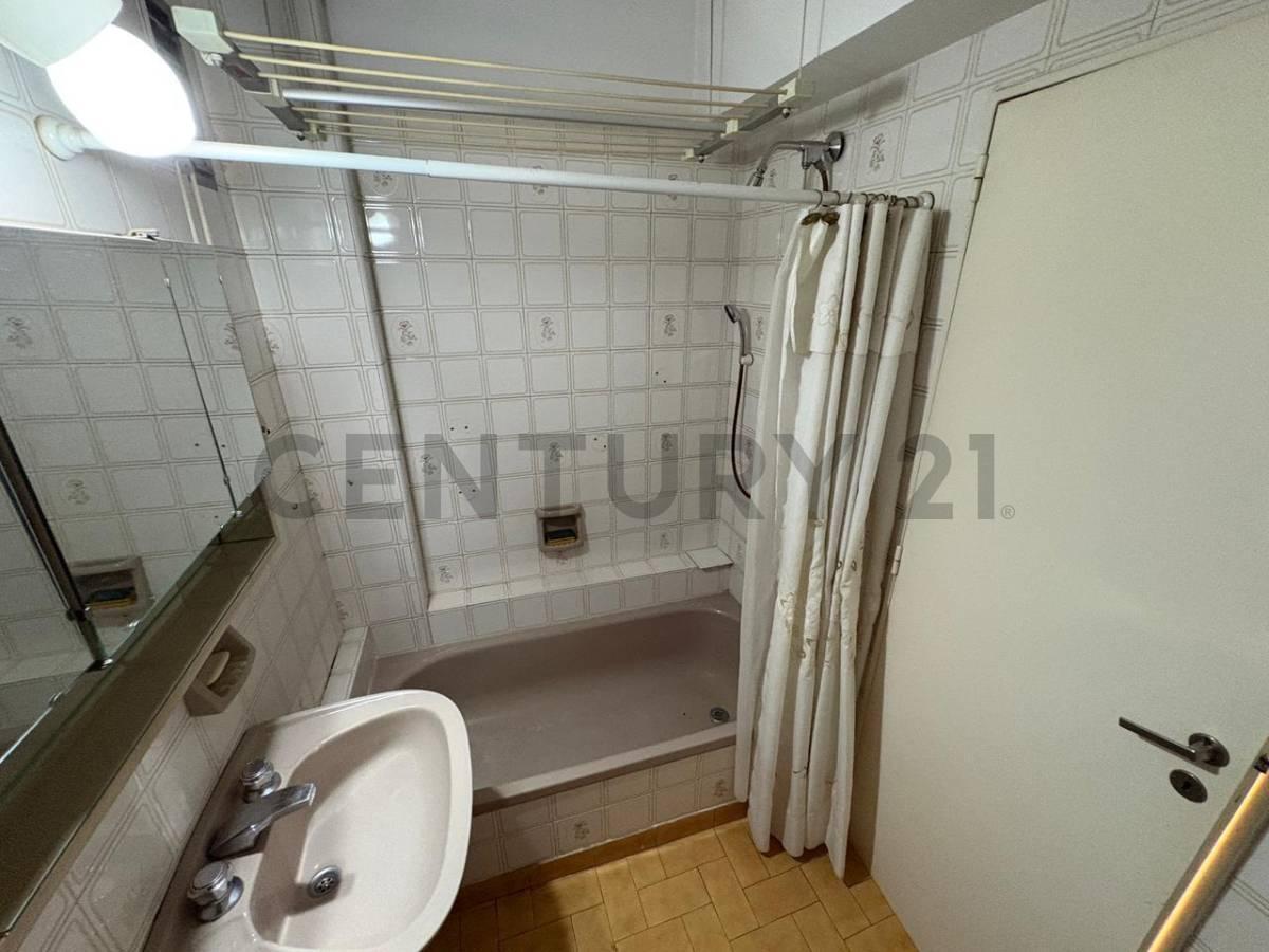 Foto de VENTA DEPARTAMENTO MONOAMBIENTE C/ BALCON EN BALVANERA, imagen 5