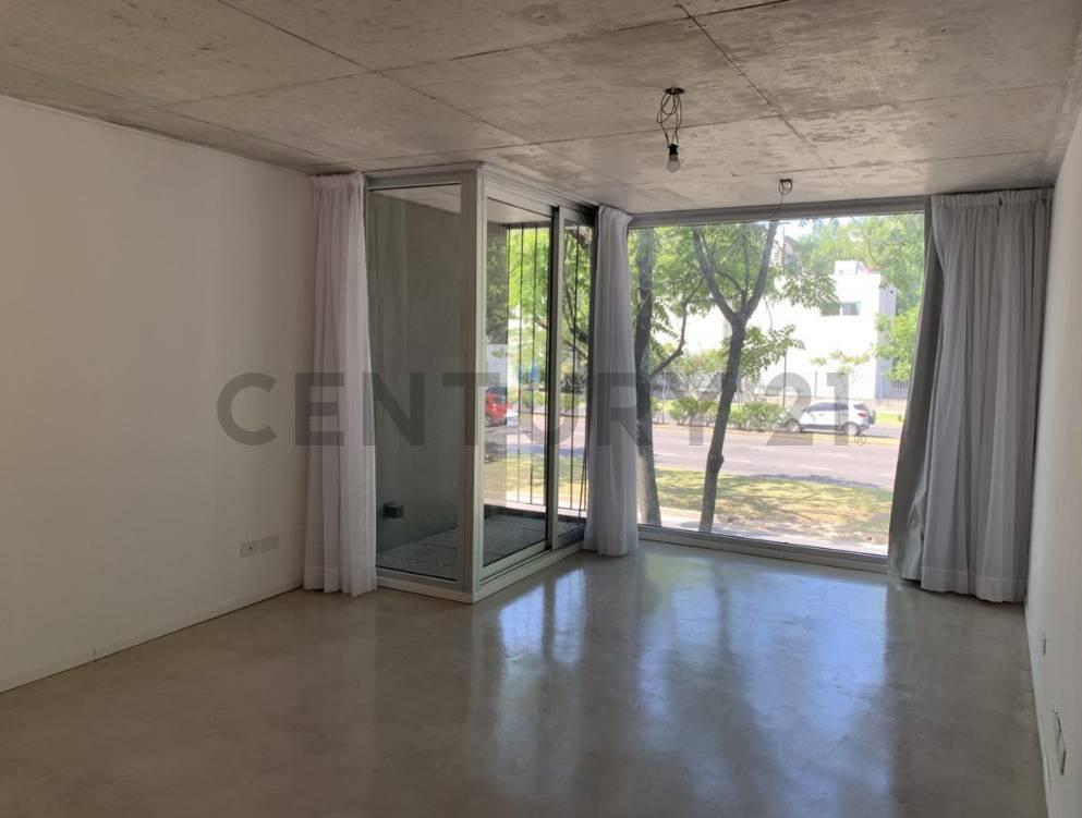 Foto de VENTA MONOAMBIENTE EN SAAVEDRA C/ RENTA., imagen 2
