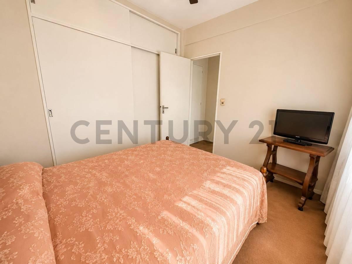 Foto de VENTA 2 AMBIENTES MUY LUMINOSO - APTO CREDITO - FLORESTA, imagen 5