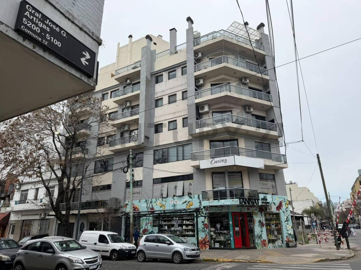 Foto de VENTA PISO UNICO EN CABEZON 2488 Y ARTIGAS EN VILLA PUEYRREDON- APTO, imagen 3