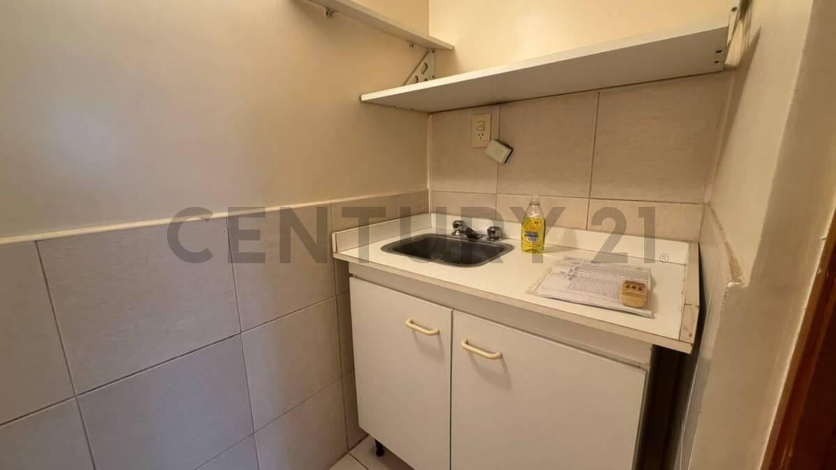 Foto de VENTA OFICINA PISO 11 LUMINOSO, imagen 4