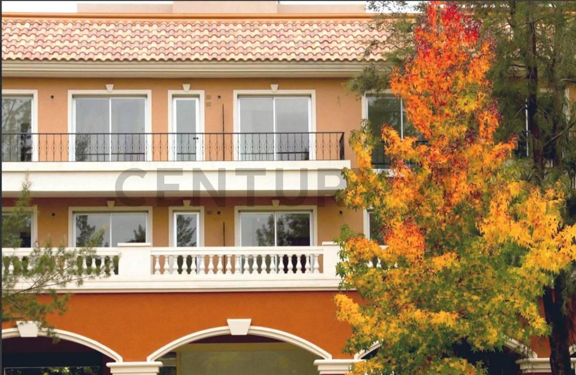 Foto de VENTA OFICINA 2 AMBIENTES EN PILAR CON COCHERA, imagen 1