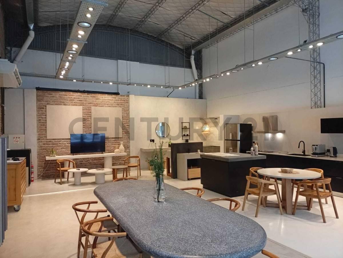 Foto de VENTA DE OFICINAS CON GRAN LOCAL COMERCIAL EN VILLA URQUIZA, imagen 4