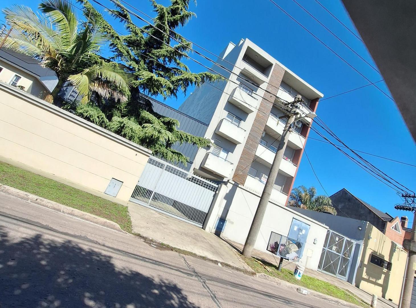 Foto de Departamento en venta en Luis Guillon, imagen 1