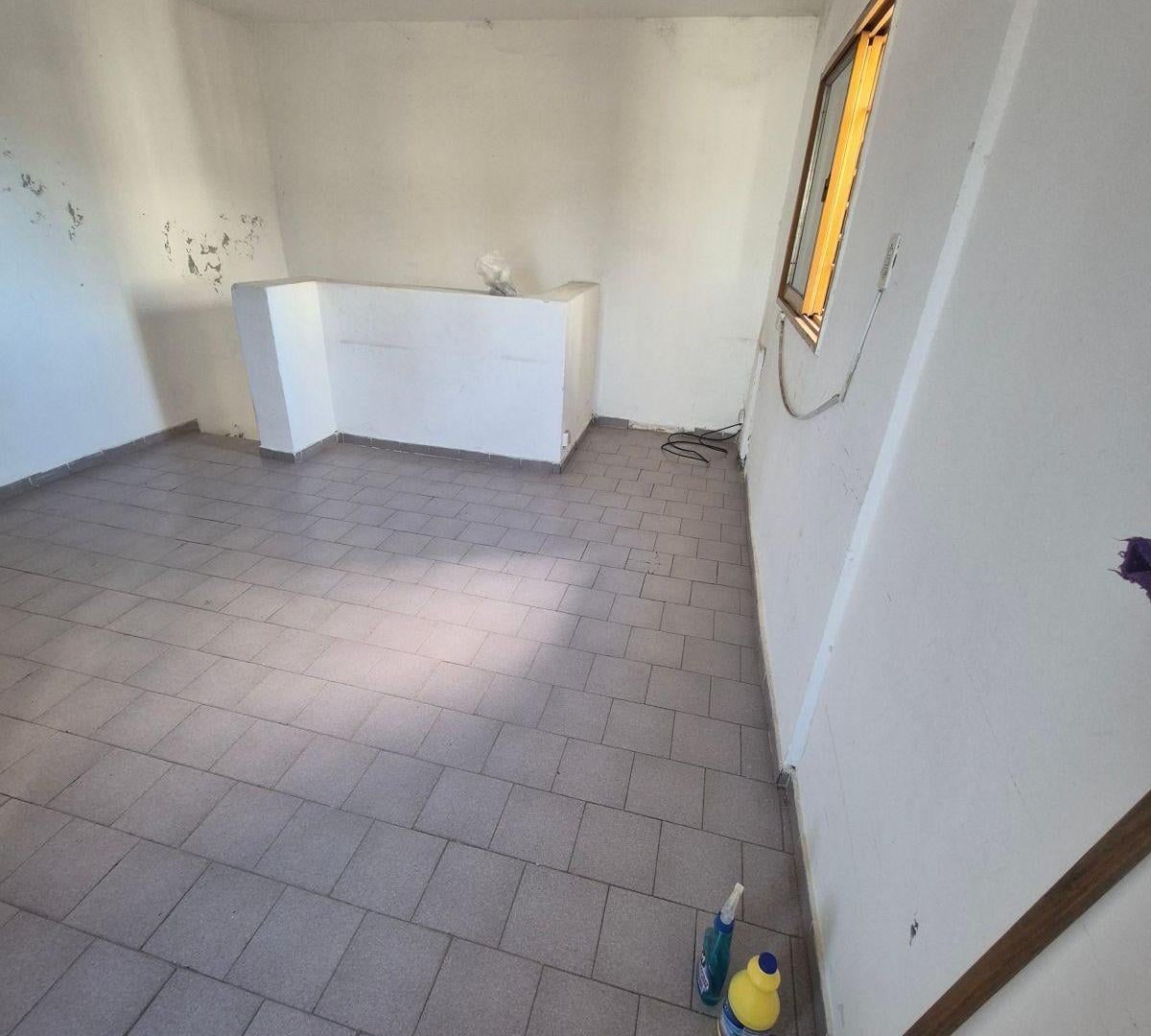 Foto de Alquilo Departamento // Dos dormitorios // cocina / terraza /, imagen 3