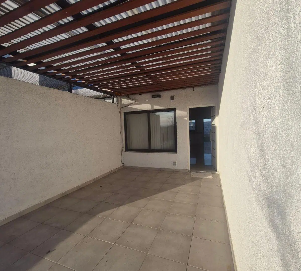 Duplex Alquiler // 2 dormitorios // Patio // Manantiales 4