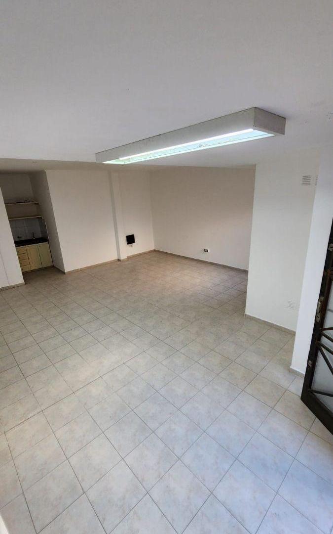 Foto de Alquilo Local Comercial // Nueva Córdoba //, imagen 1