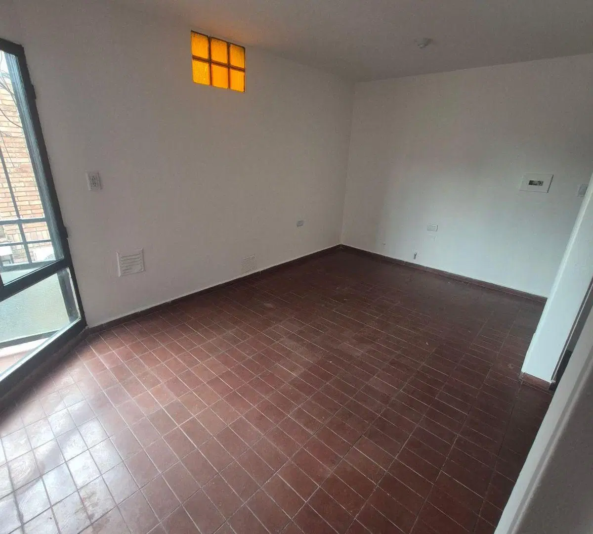 Venta // Departamento// 1 Dormitorio// Guemes 4