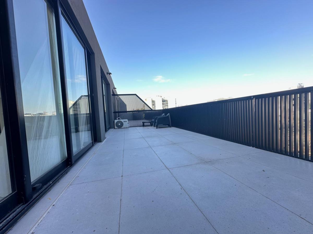 Increíble 2 Ambientes con Mega Terraza Lleno de Sol en Chacarita! a Estrenar 3