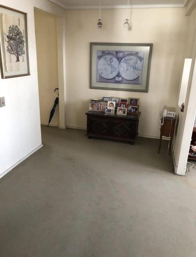 Piso de 4 Ambientes. 2