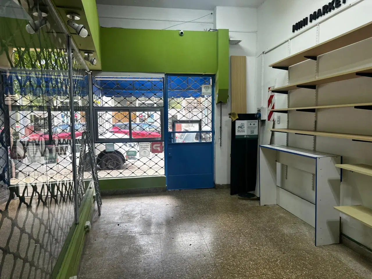 Local en alquiler en Martinez, zona comercial. 4