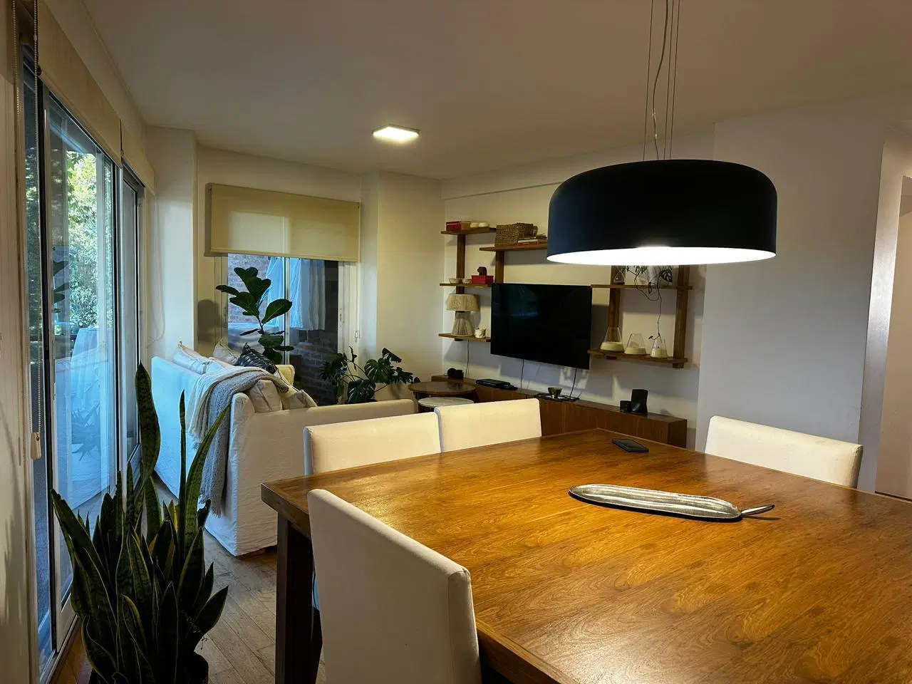 Departamento en venta, de 4 ambientes zona comercial. 3